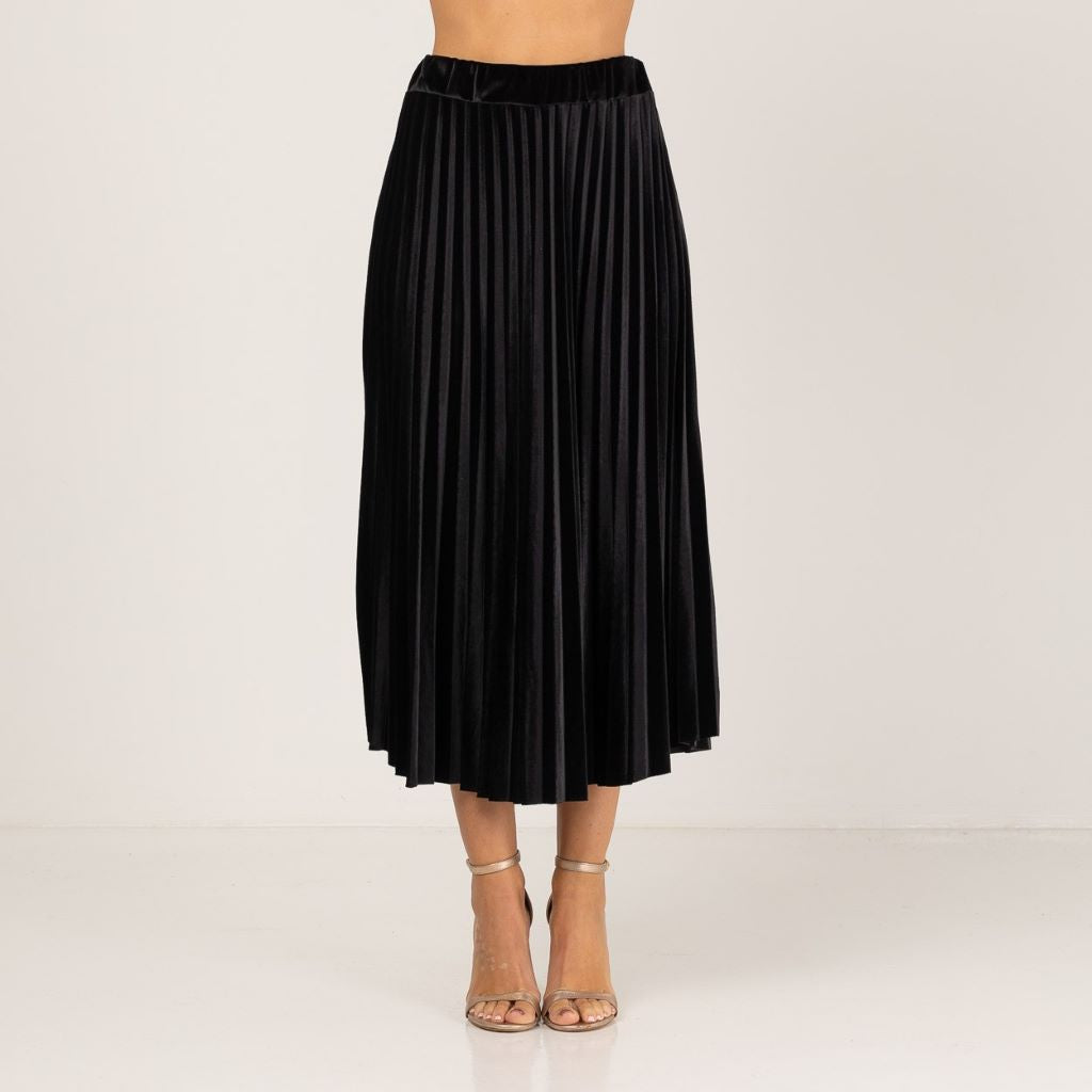 Falda de terciopelo negra ZARA MANGO