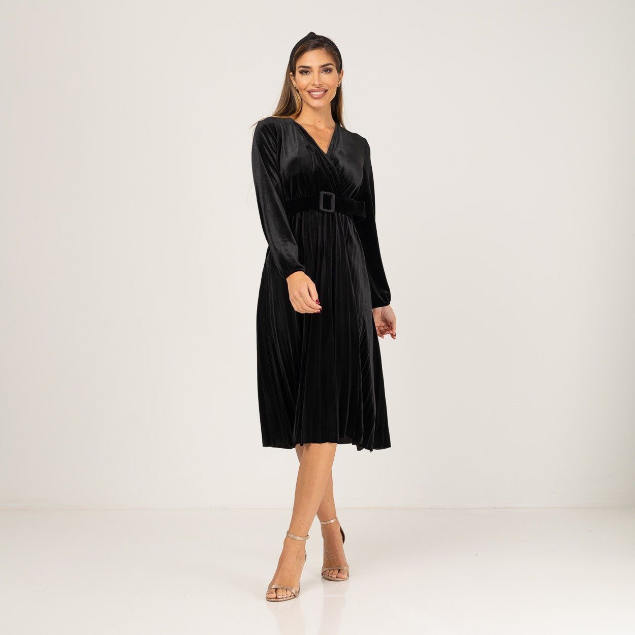 Vestido Terciopelo Negro ZARA MANGO