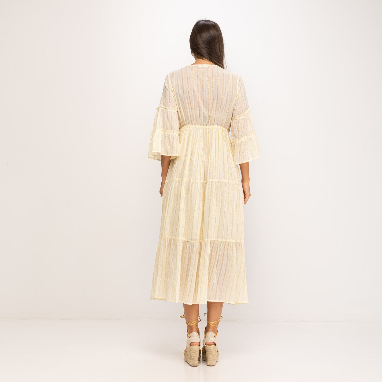 Vestido boho blanco bordado MANGO ZARA
