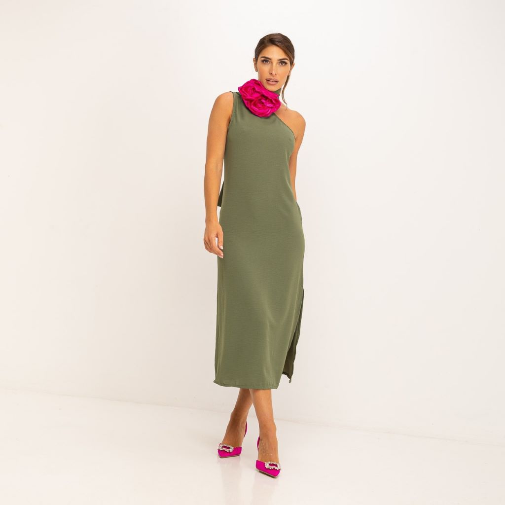 Vestido de Fiesta Taupé Rosa en el cuello MANGO ZARA