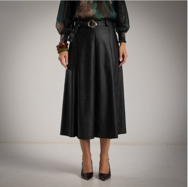 Falda Quillas Ecopiel Negra Moda50
