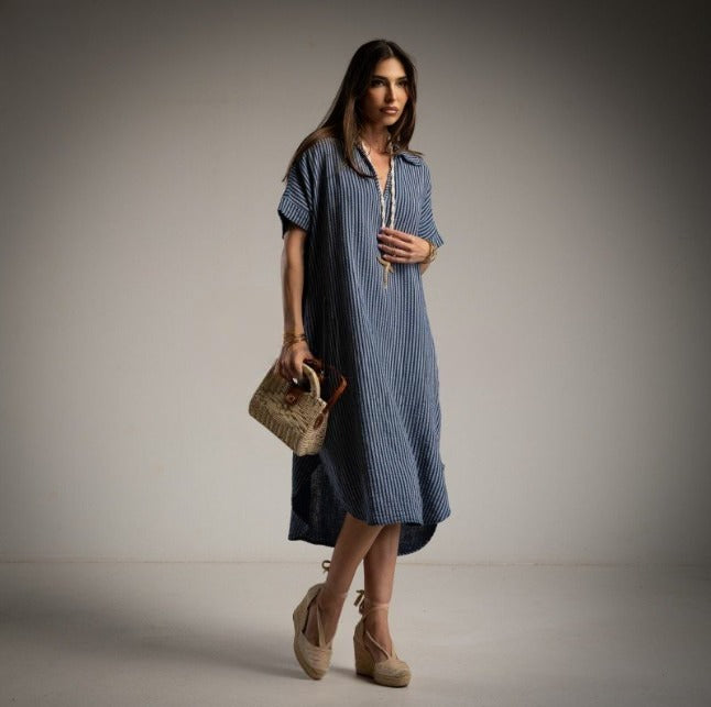 Kaftan a rayas azul marino y blanco