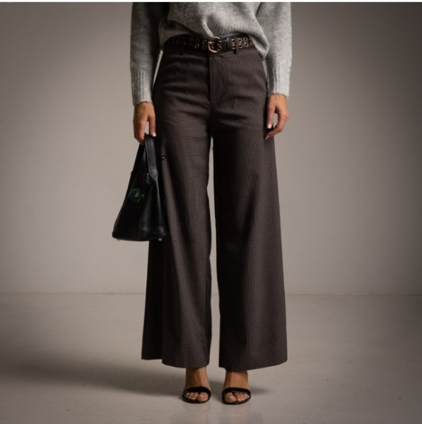 Pantalón Ancho Cuadritos de Vestir Carlota and CO