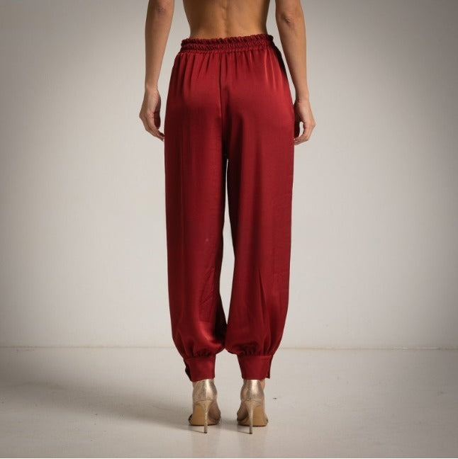 Pantalon aladin satinado burdeos