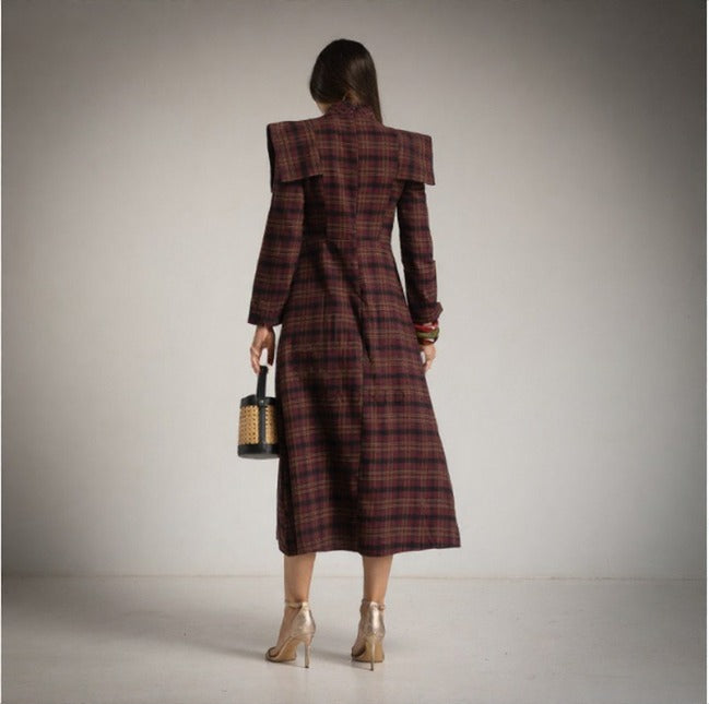 Vestido estampado de cuadros burgundy con hombreras