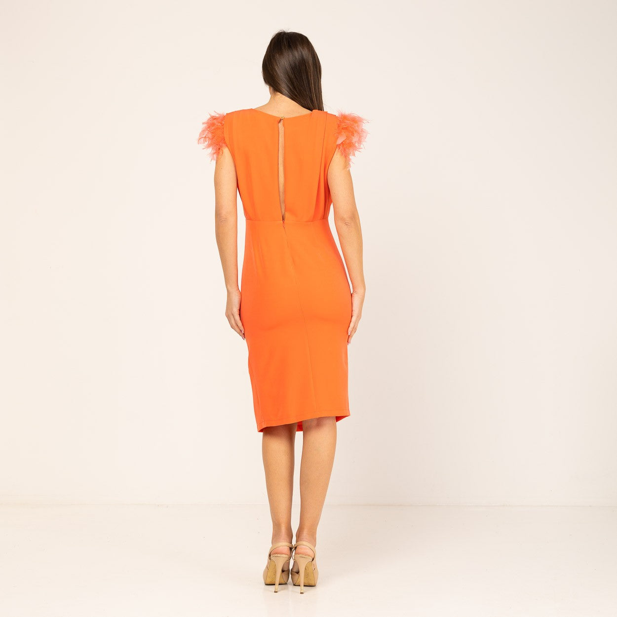 Vestido de fiesta coral plumas MANGO ZARA Talla grande