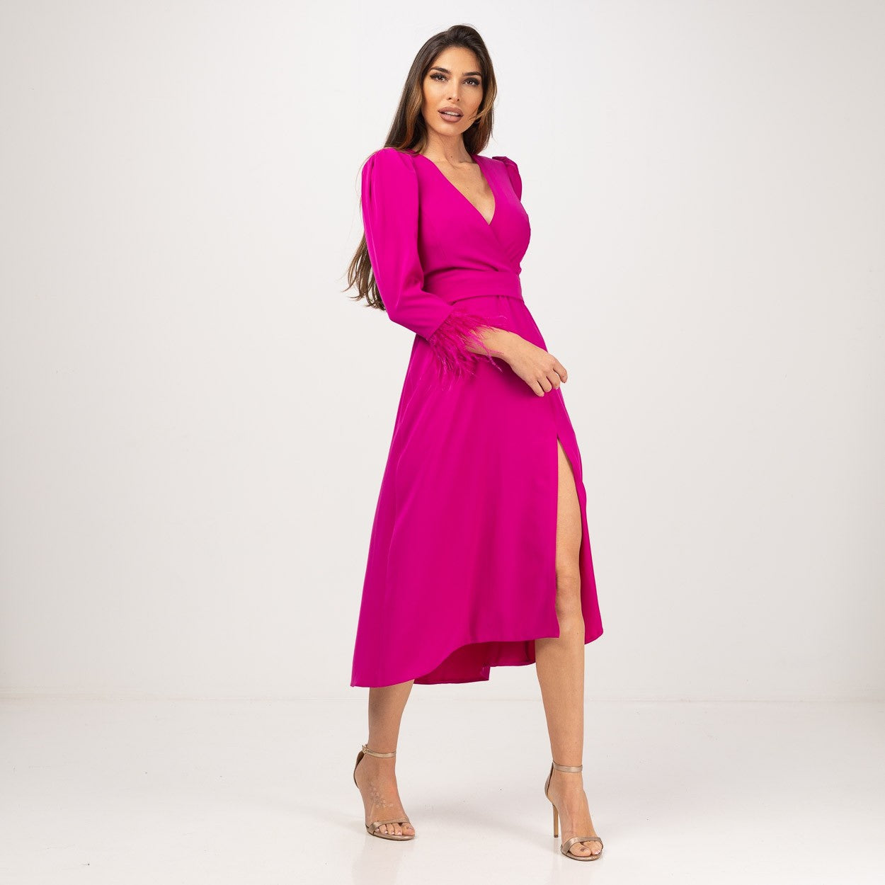 Vestido de fiesta fucsia plumas Tallas Grandes