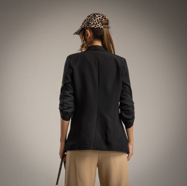 Blazer negra manga recogida Moda50