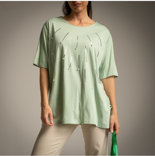 Camiseta Oversize MEnta con perlas
