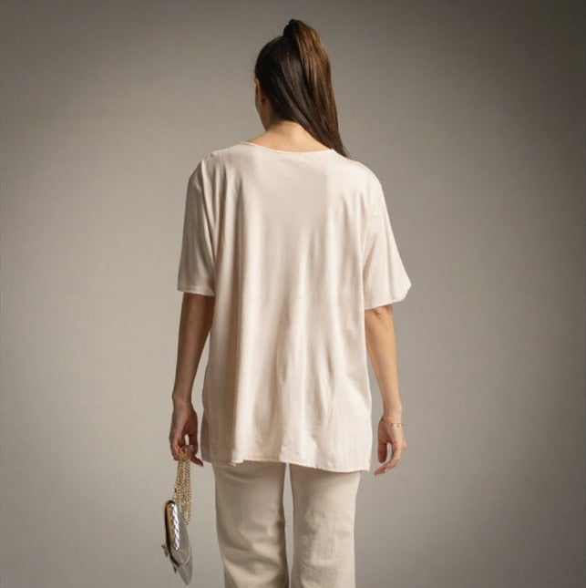 Camiseta_Perlas_Oversize_Beige