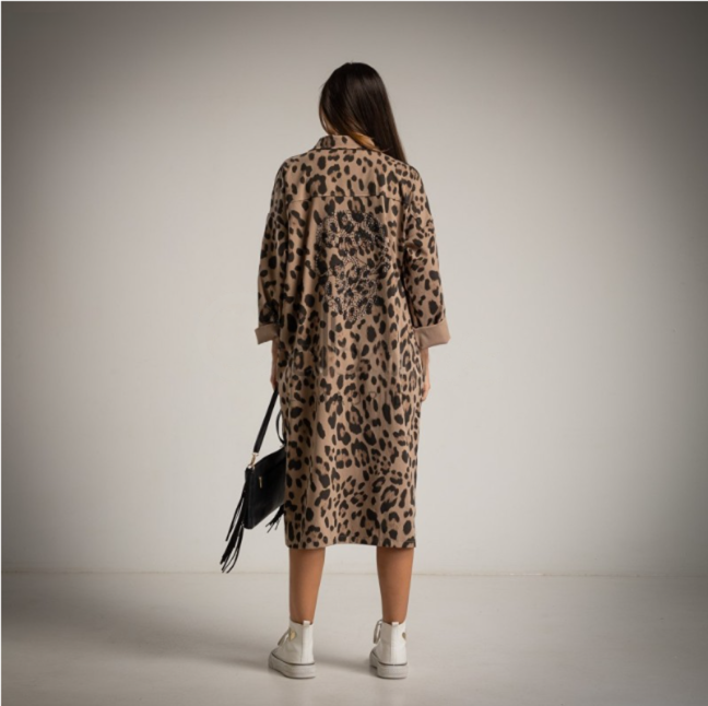 Vestido Animal Print Taupe Con Catrina de entejuelas enla Espalda