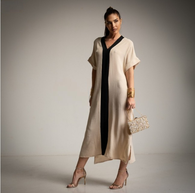 Vestido_Kaftan_Beige_Carlota_and_CO