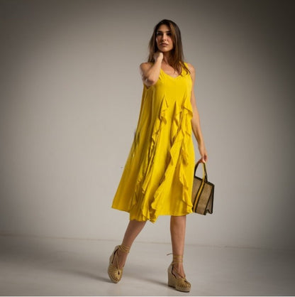Vestido midi amarillo con godets en viscosa